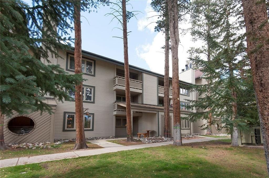 Photo of Outdoor in Peak 8