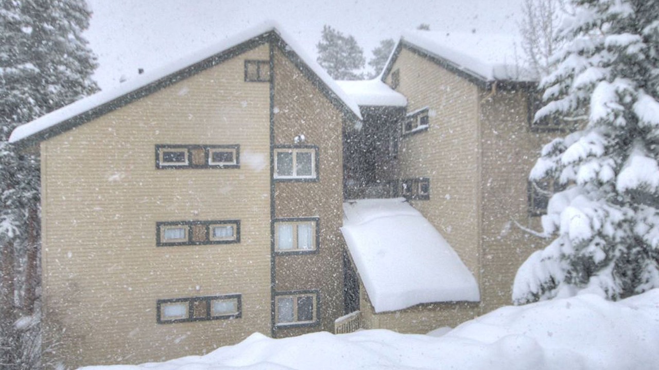 Photo of Outdoor in Peak 8