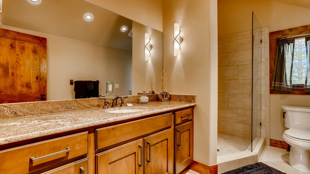 Photo of Bathroom in The Highlands