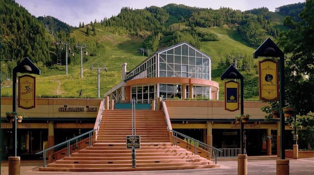 Photo of Others in Aspen