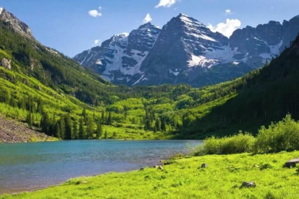 Photo of Others in Aspen