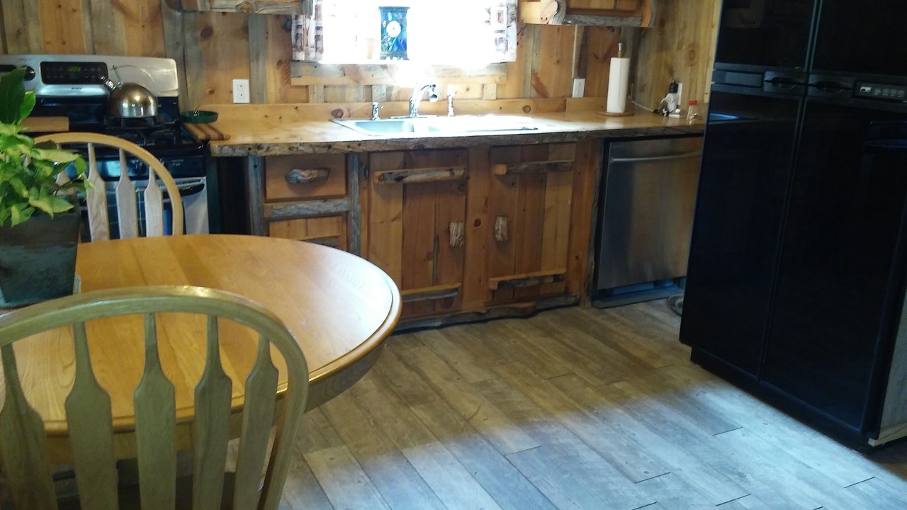 Photo of Kitchen in Pine