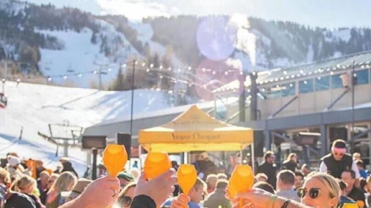 Photo of Others in Aspen