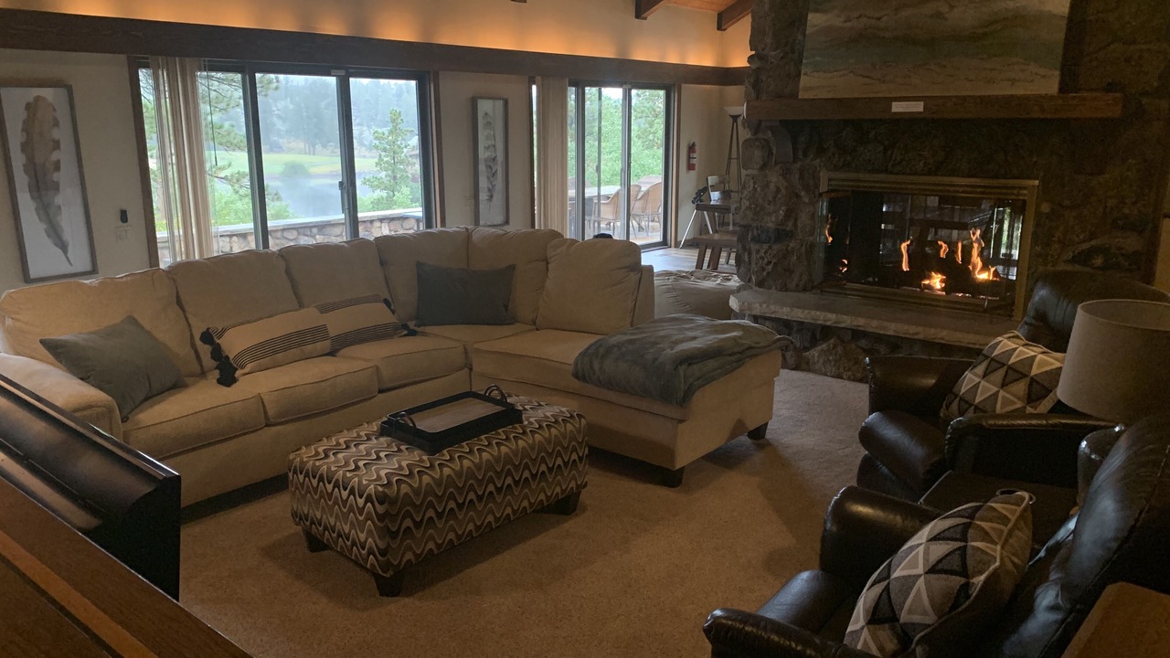 Photo of Livingroom in Red Feather Lakes