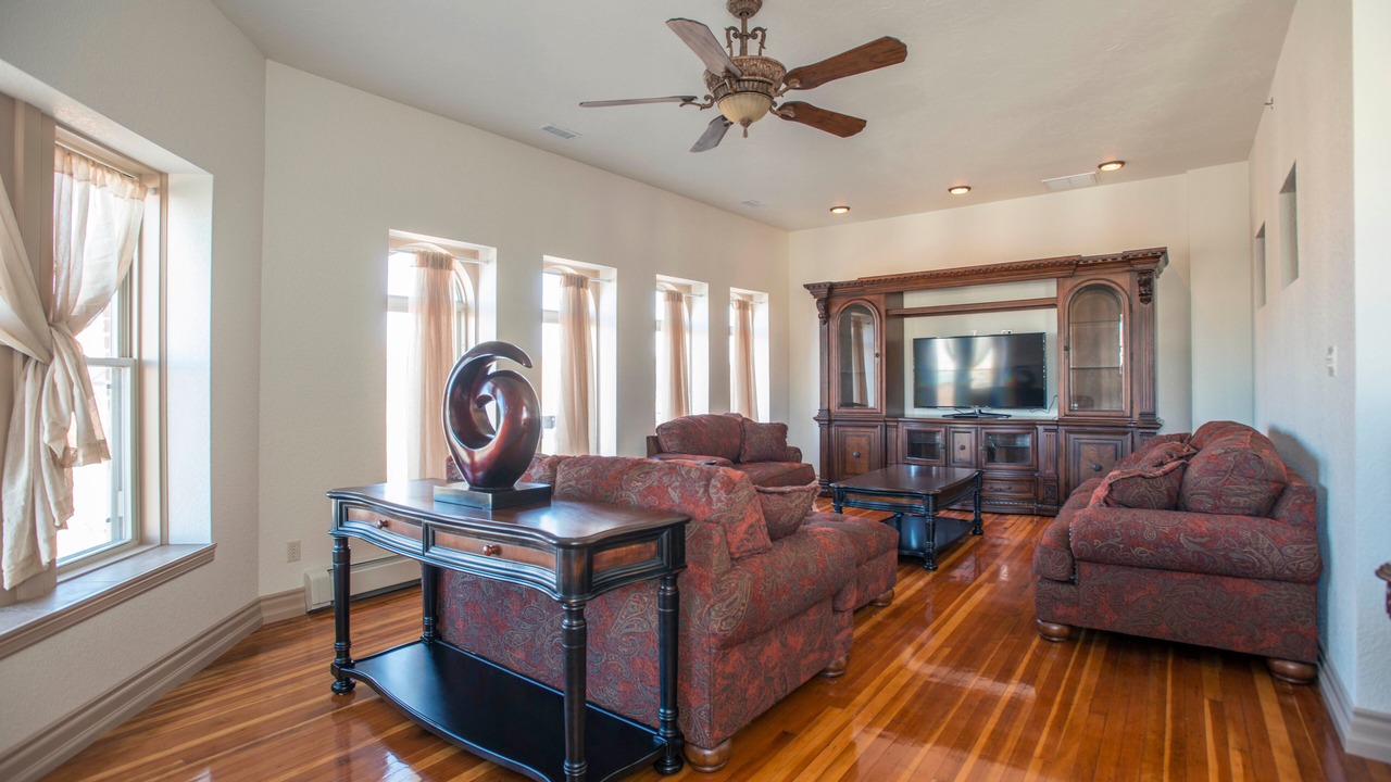 Photo of Livingroom in Pueblo