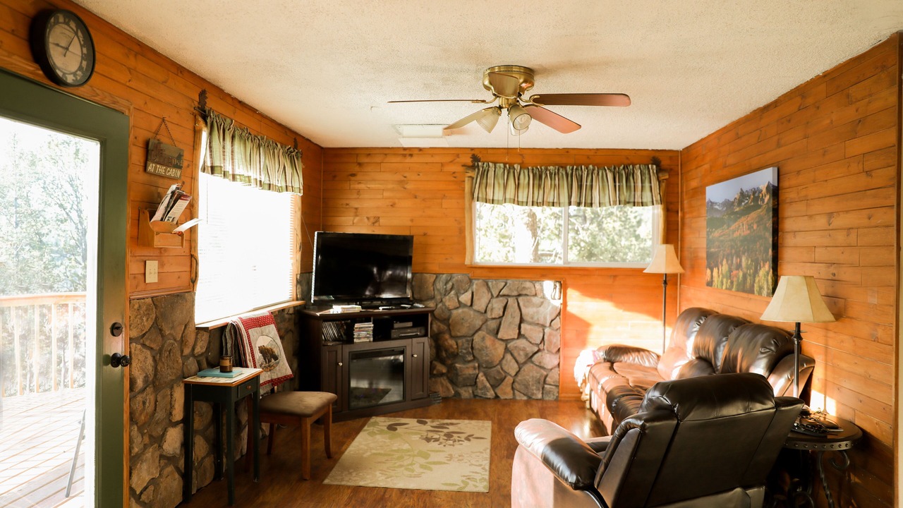 Photo of Livingroom in Rainbow Valley