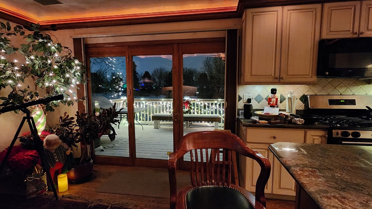 Photo of Kitchen in Dam East - West