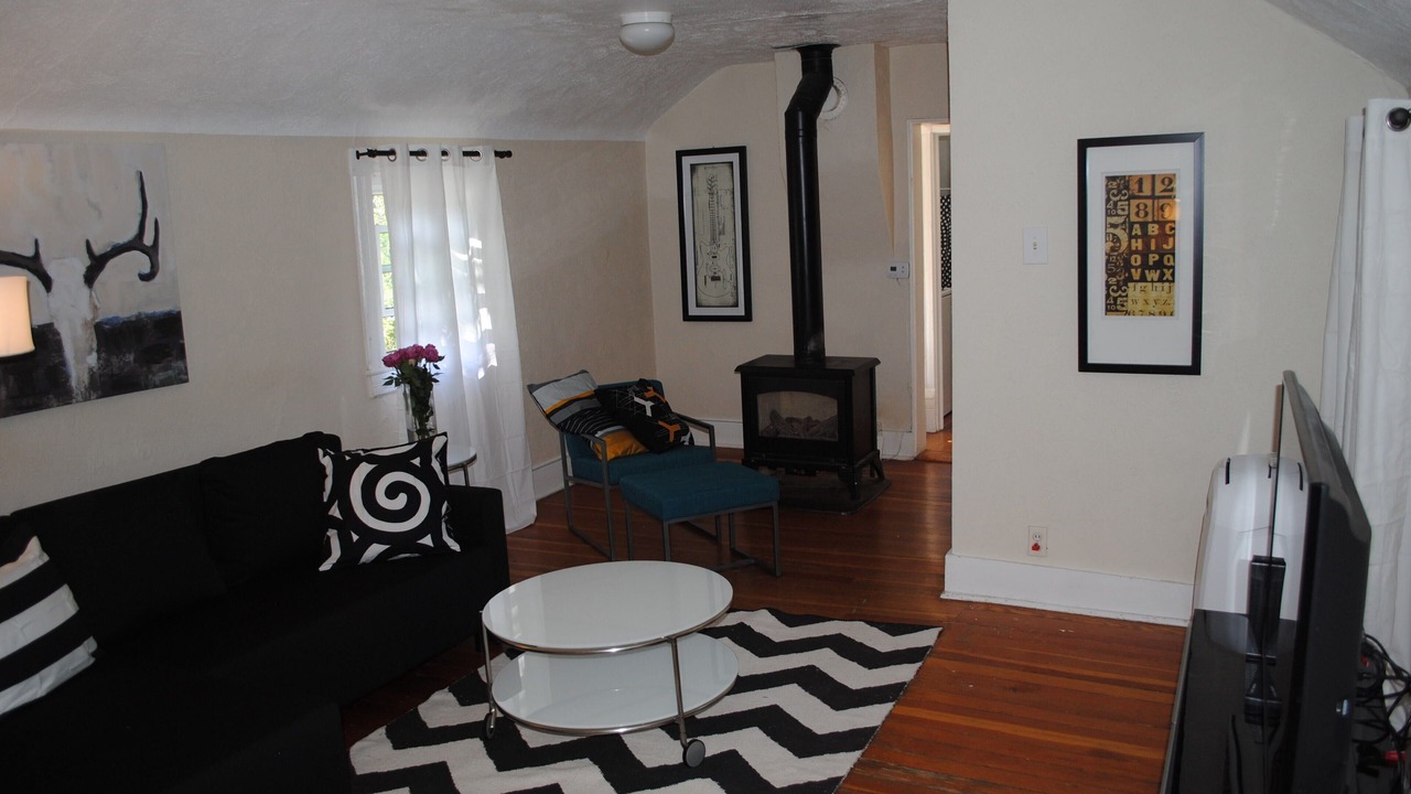 Photo of Bedroom in Mapleton Hill