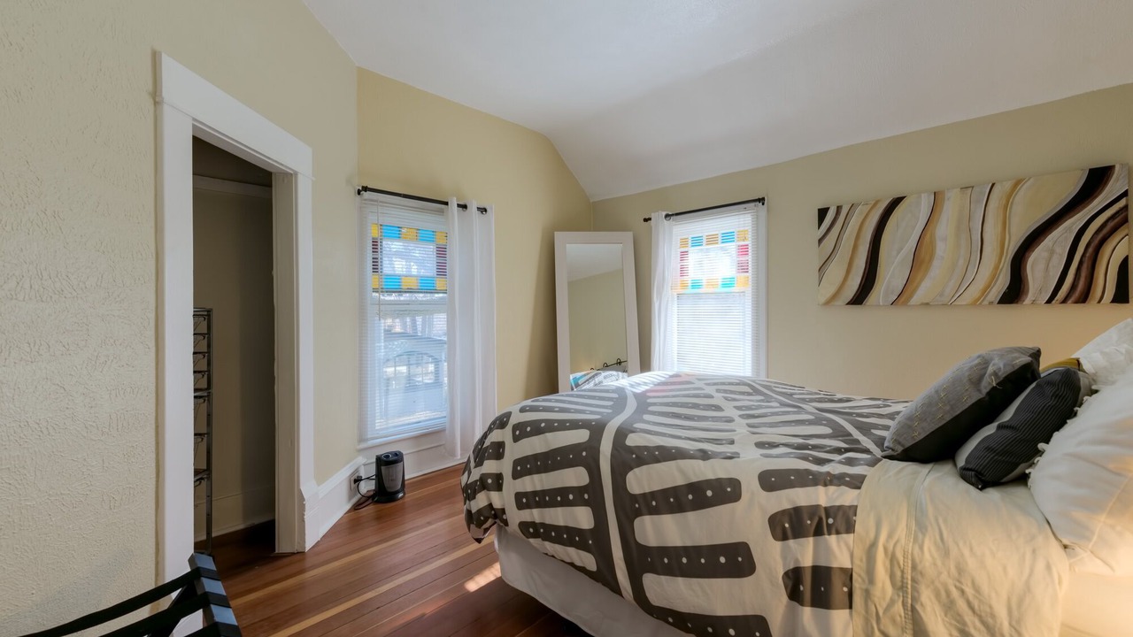 Photo of Bedroom in Mapleton Hill