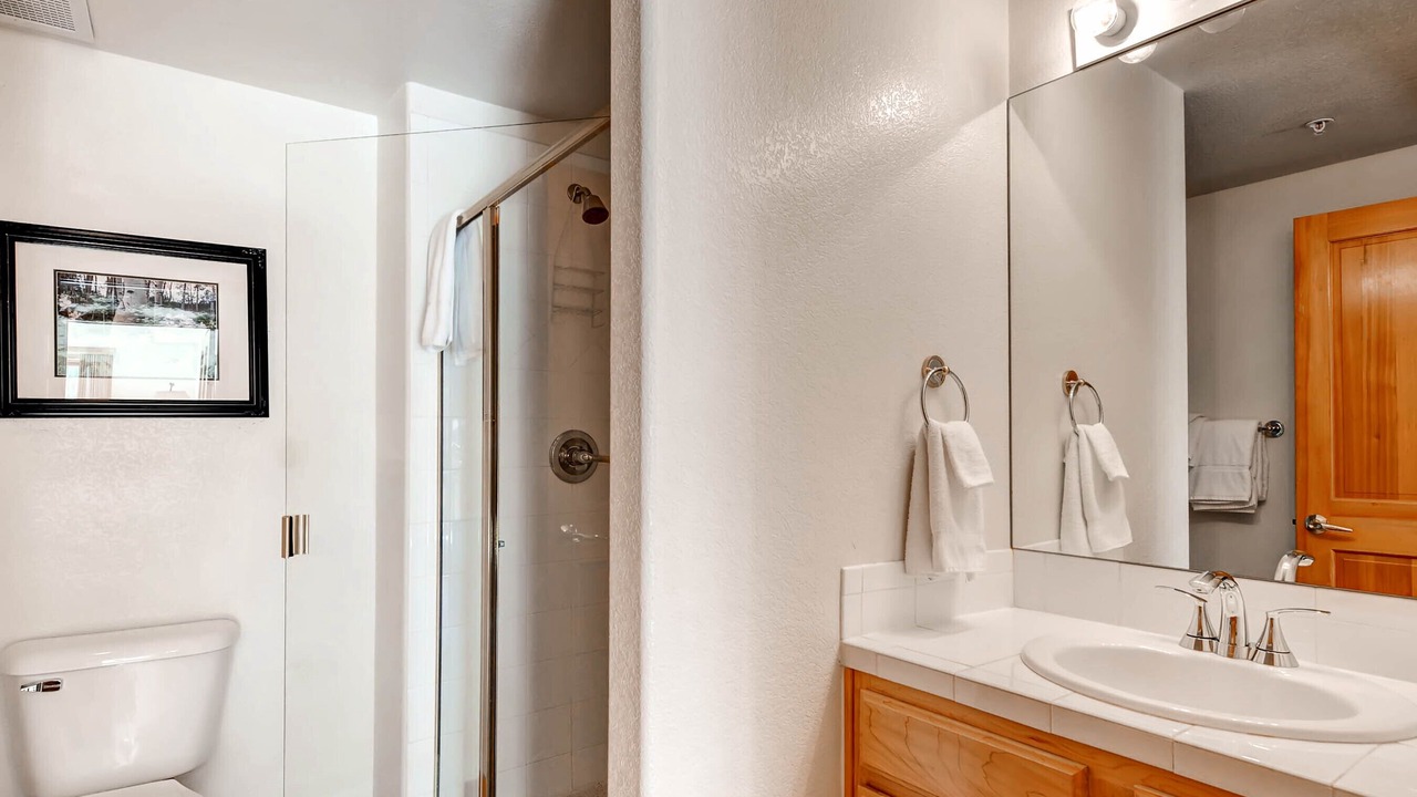 Photo of Bathroom in Mountain House