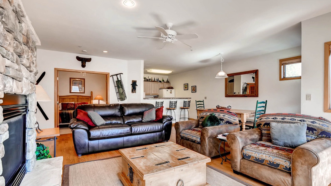 Photo of Livingroom in Mountain House