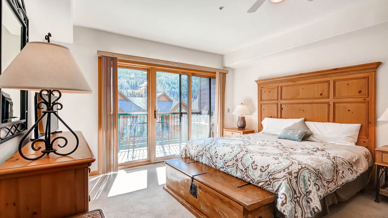 Photo of Bedroom in Mountain House