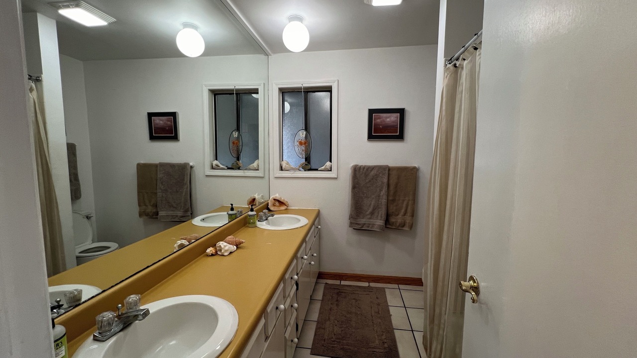 Photo of Bathroom in Carbondale