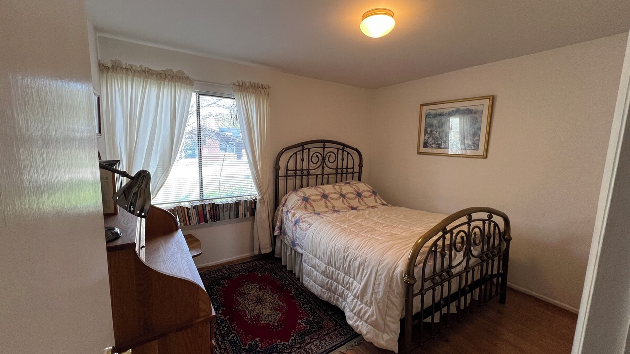 Photo of Bedroom in Carbondale