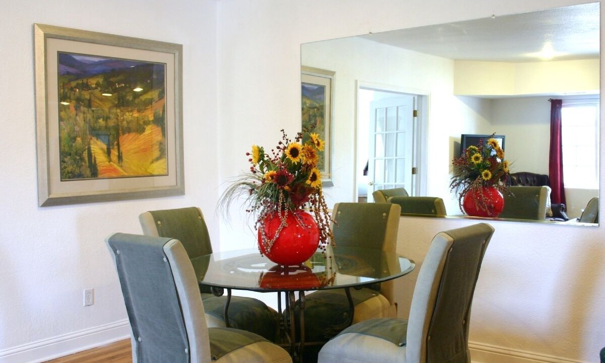 Photo of Livingroom in Littleton