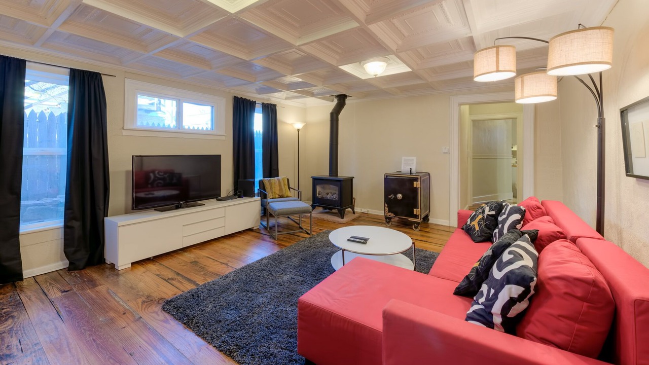 Photo of Bedroom in Mapleton Hill