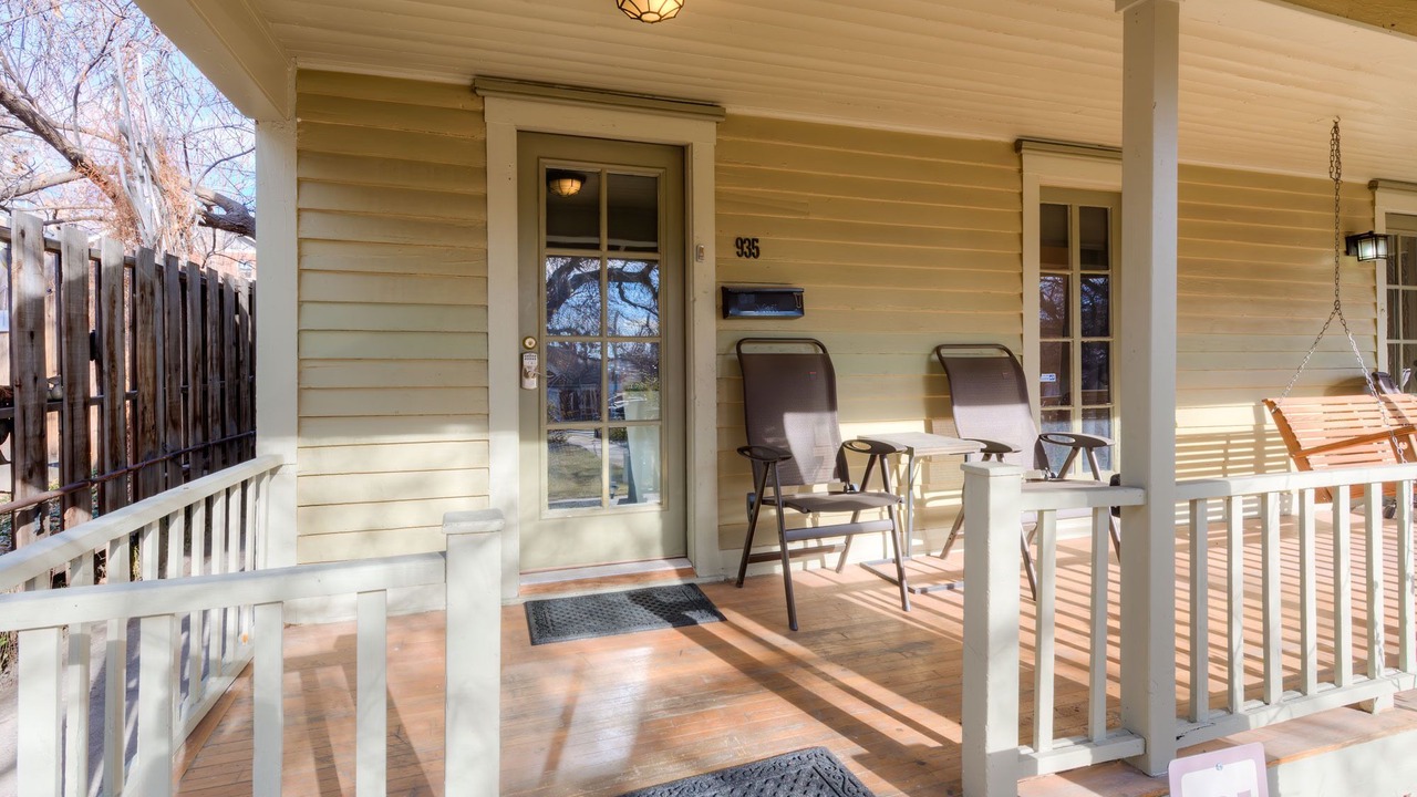 Photo of Outdoor in Mapleton Hill