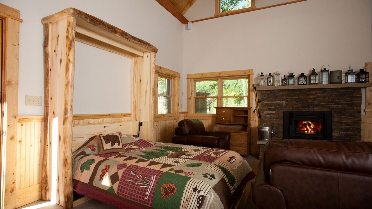 Photo of Livingroom in Purgatory