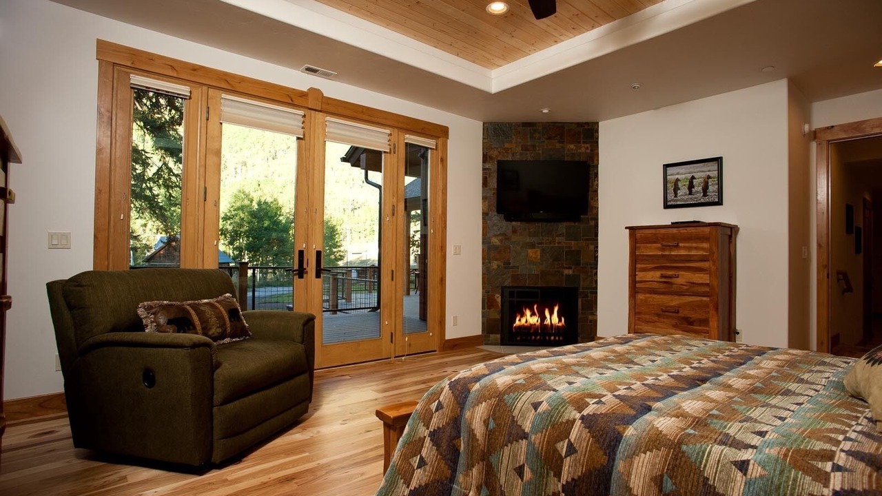 Photo of Livingroom in Purgatory