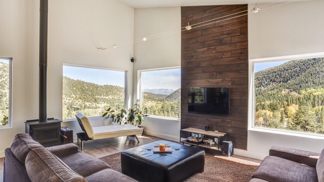 Photo of Livingroom in Whitepine
