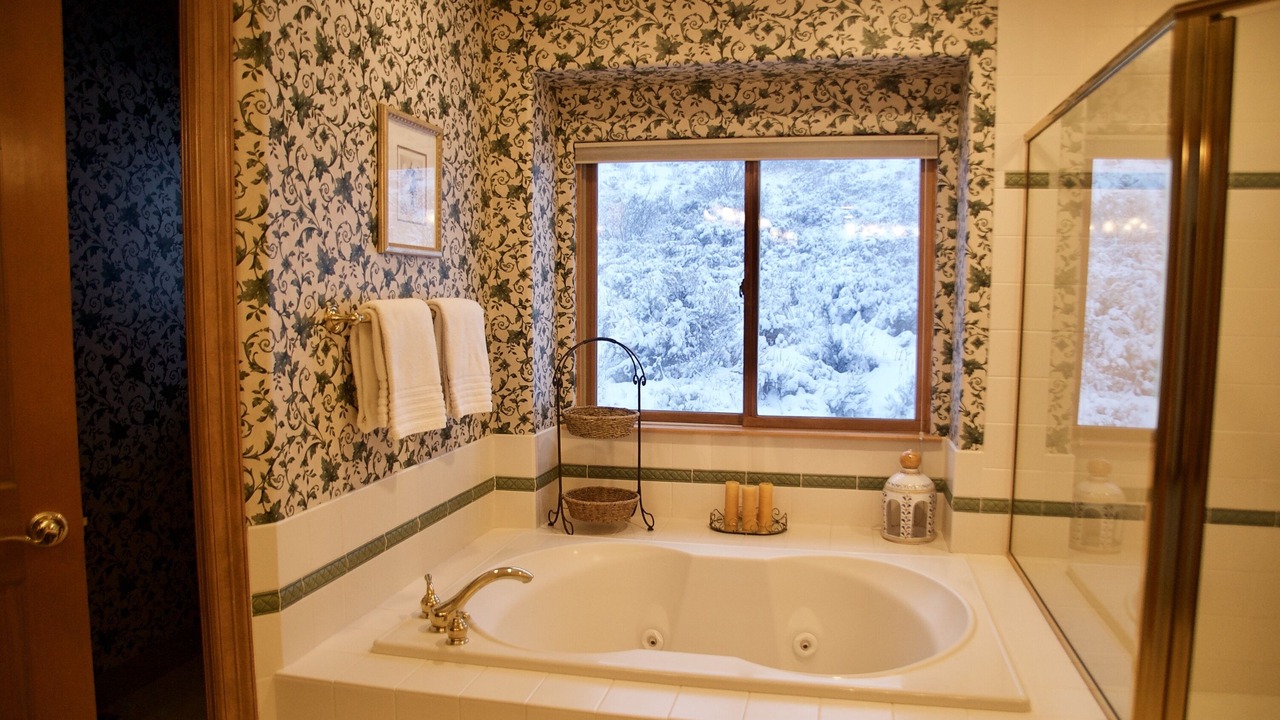 Photo of Bathroom in Edwards