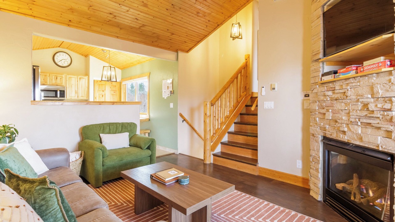 Photo of Bedroom in Woodland Park
