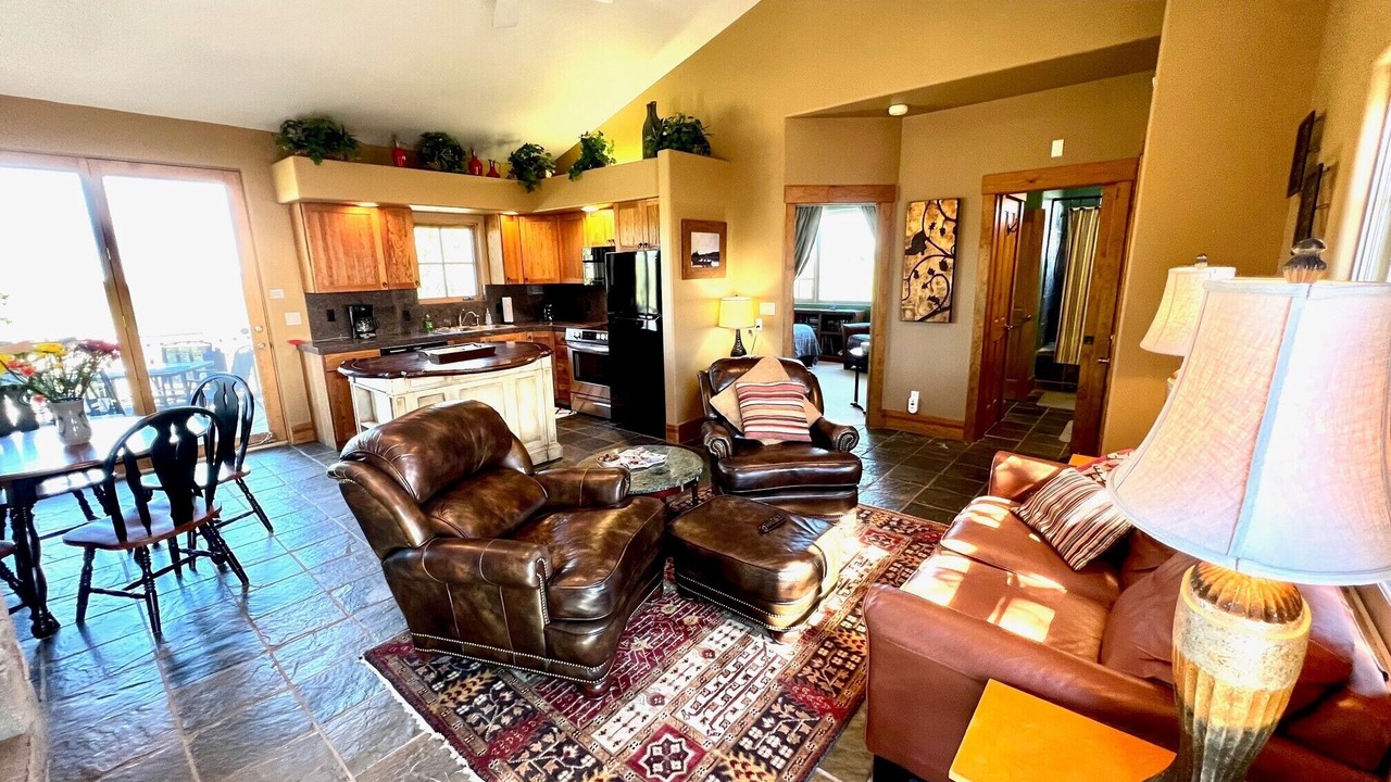 Photo of Livingroom in Ridgway