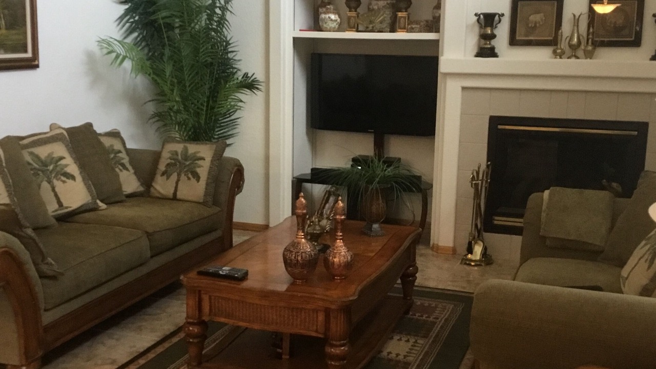 Photo of Livingroom in Peyton
