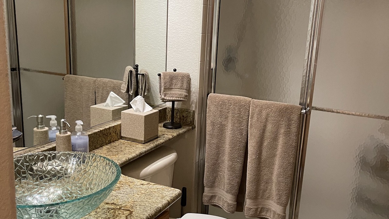 Photo of Bathroom in Peyton