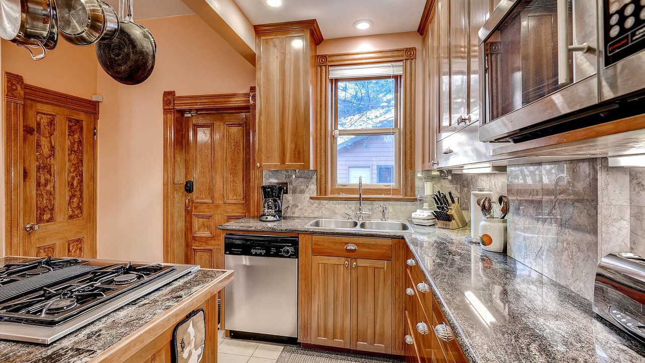 Photo of Kitchen in Whittier