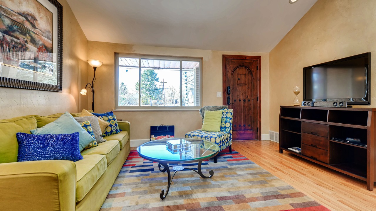 Photo of Livingroom in Morse Park
