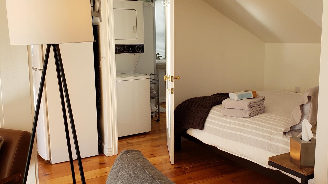 Photo of Bedroom in Old North Boulder