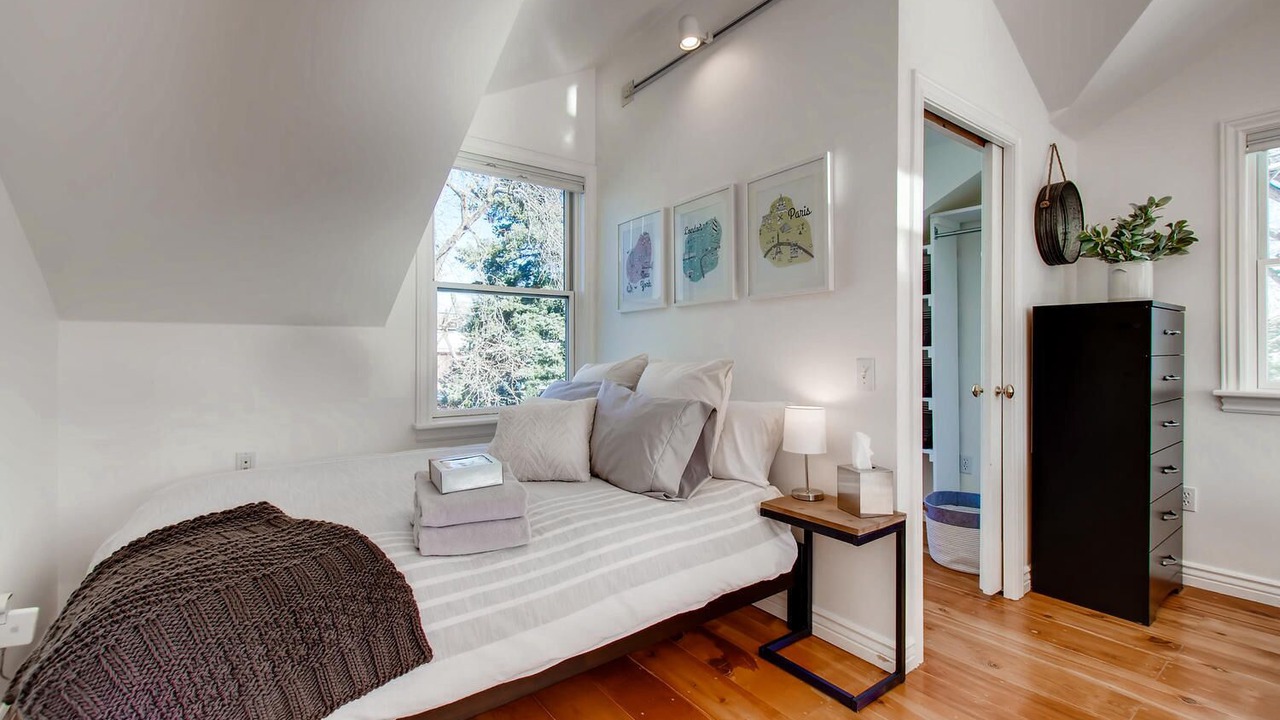 Photo of Bedroom in Old North Boulder