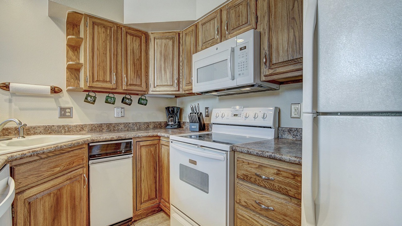 Photo of Kitchen in Summit Cove