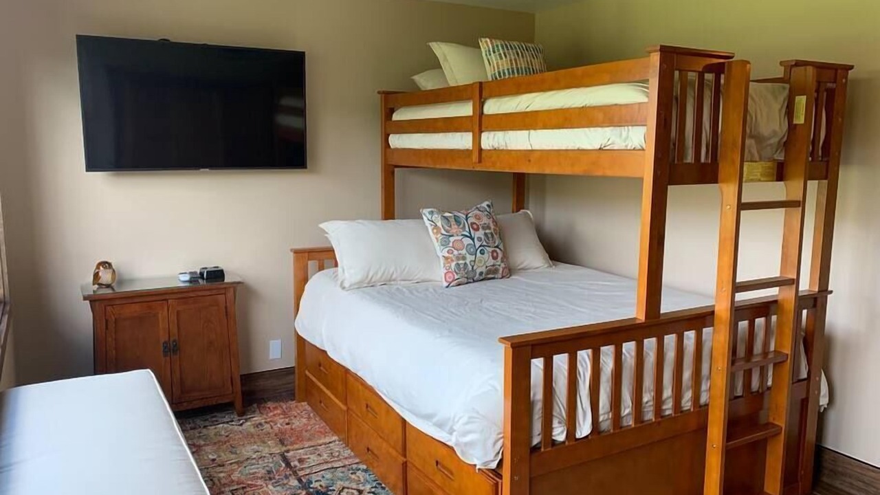 Photo of Bedroom in Purgatory