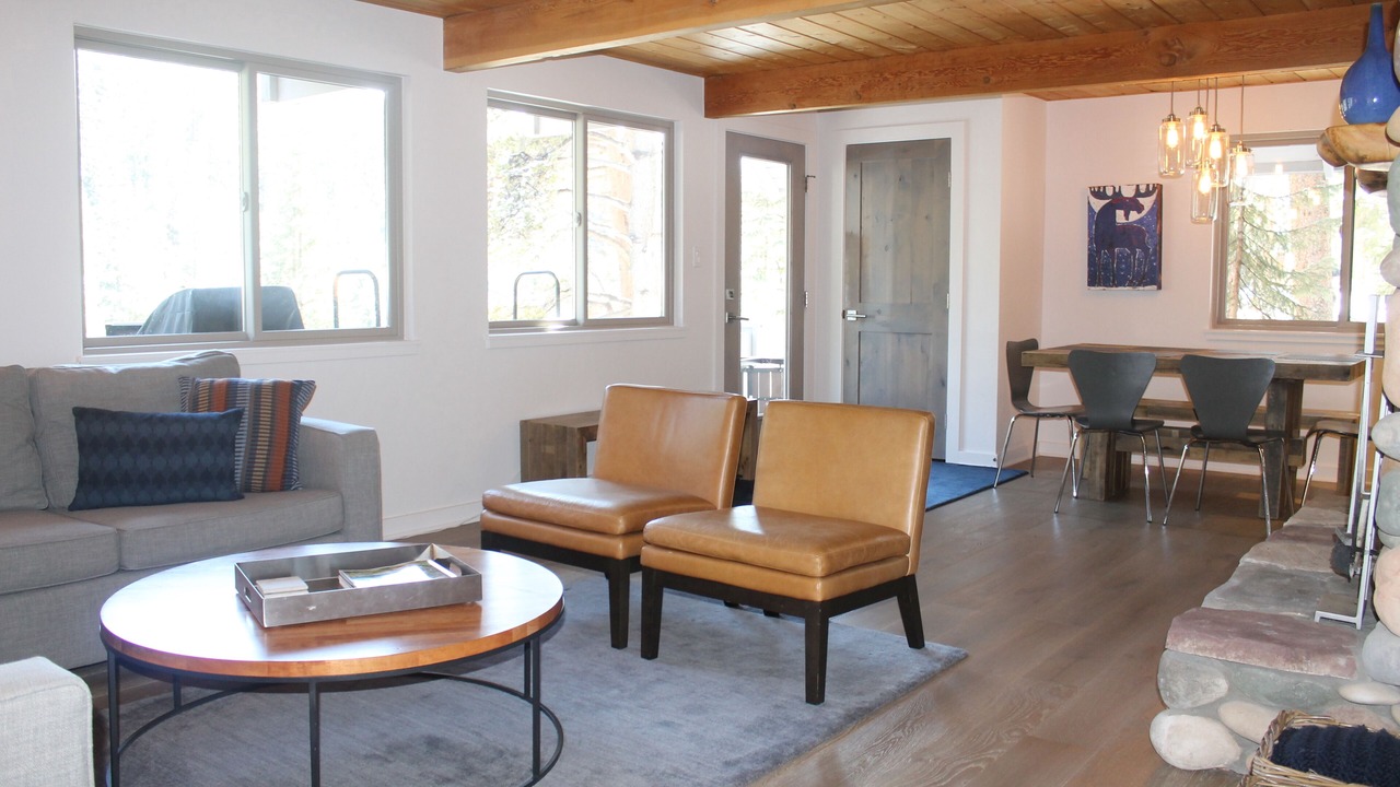 Photo of Livingroom in Blue River