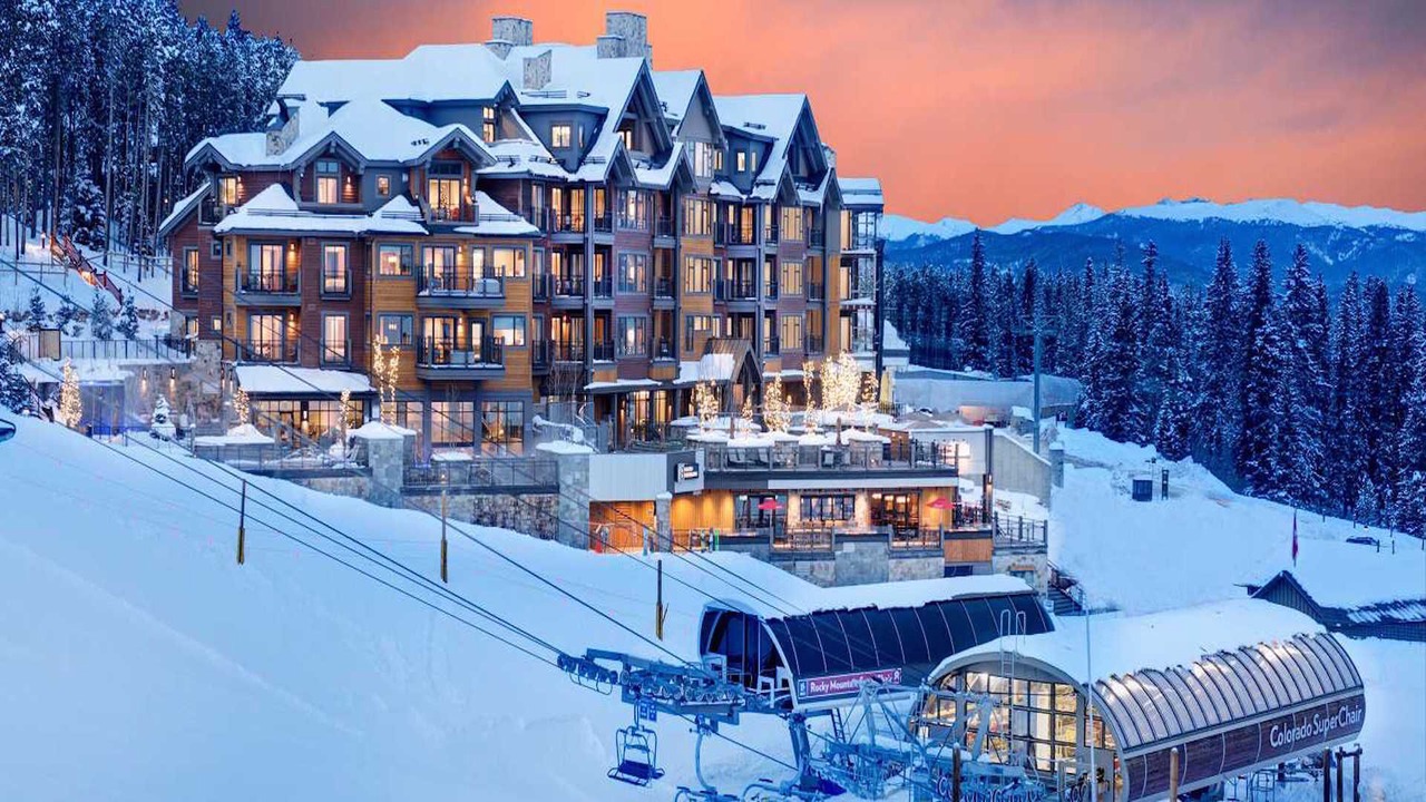 Photo of Outdoor in Peak 8