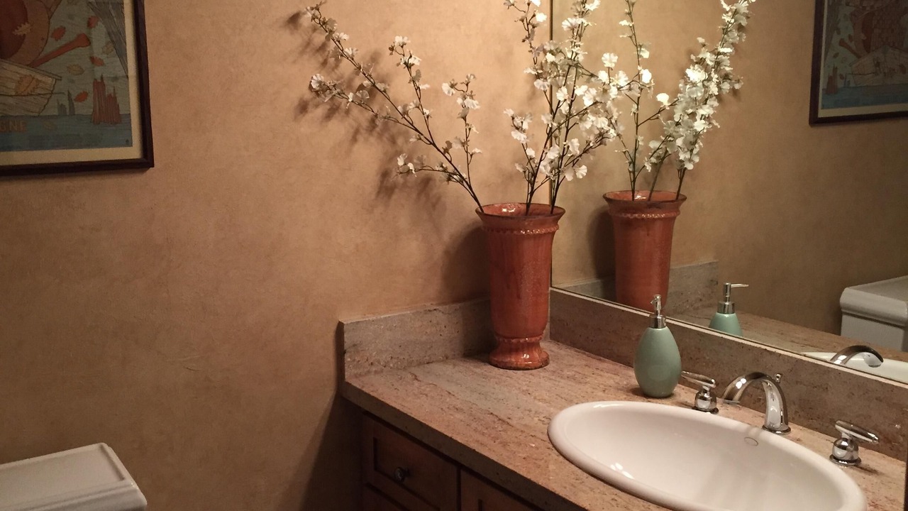 Photo of Bathroom in Basalt