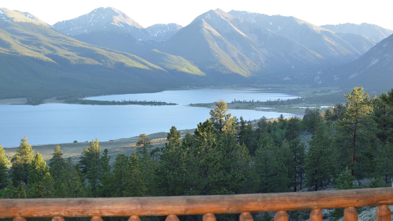 Photo of Others in Twin Lakes