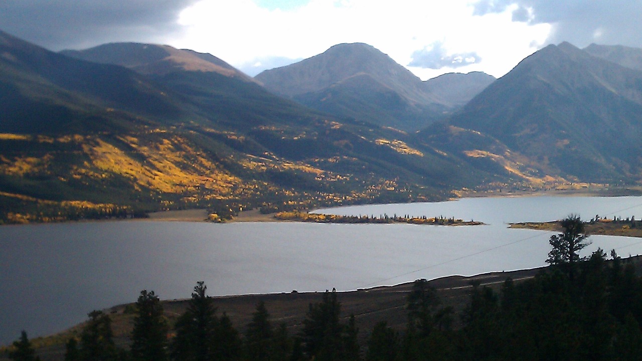 Photo of Others in Twin Lakes