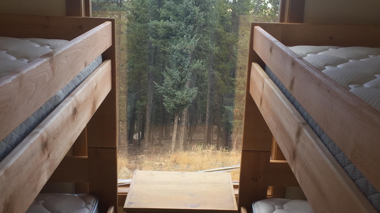 Photo of Bedroom in Coal Creek Canyon