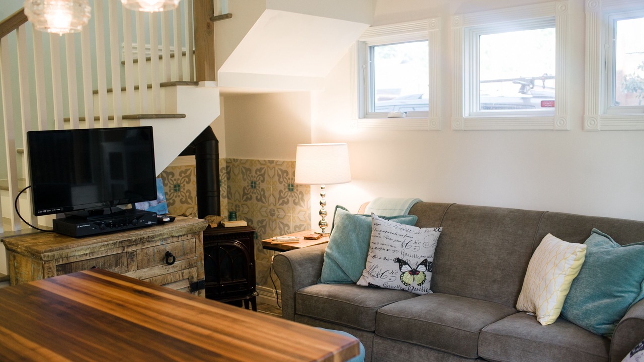 Photo of Livingroom in Whittier