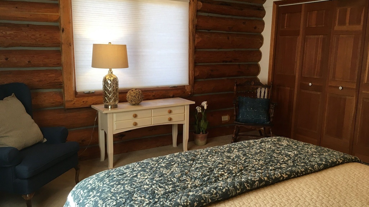 Photo of Bedroom in Lazear