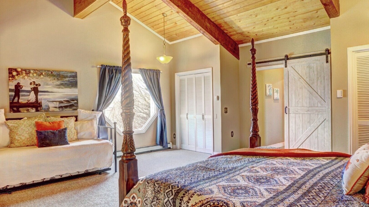 Photo of Bedroom in Palisade