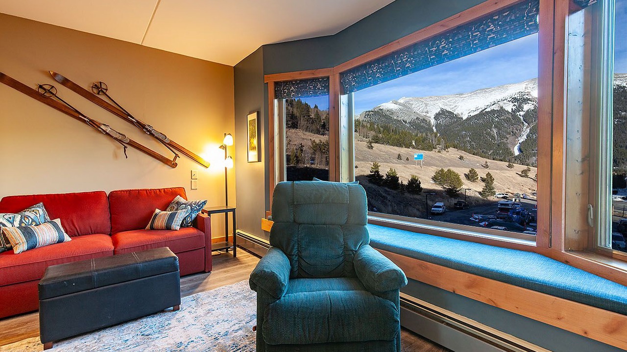 Photo of Livingroom in Copper Mountain Village