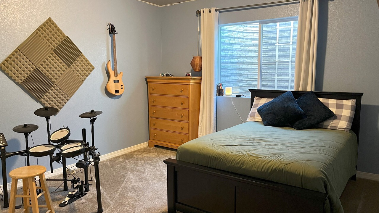 Photo of Bedroom in Monument
