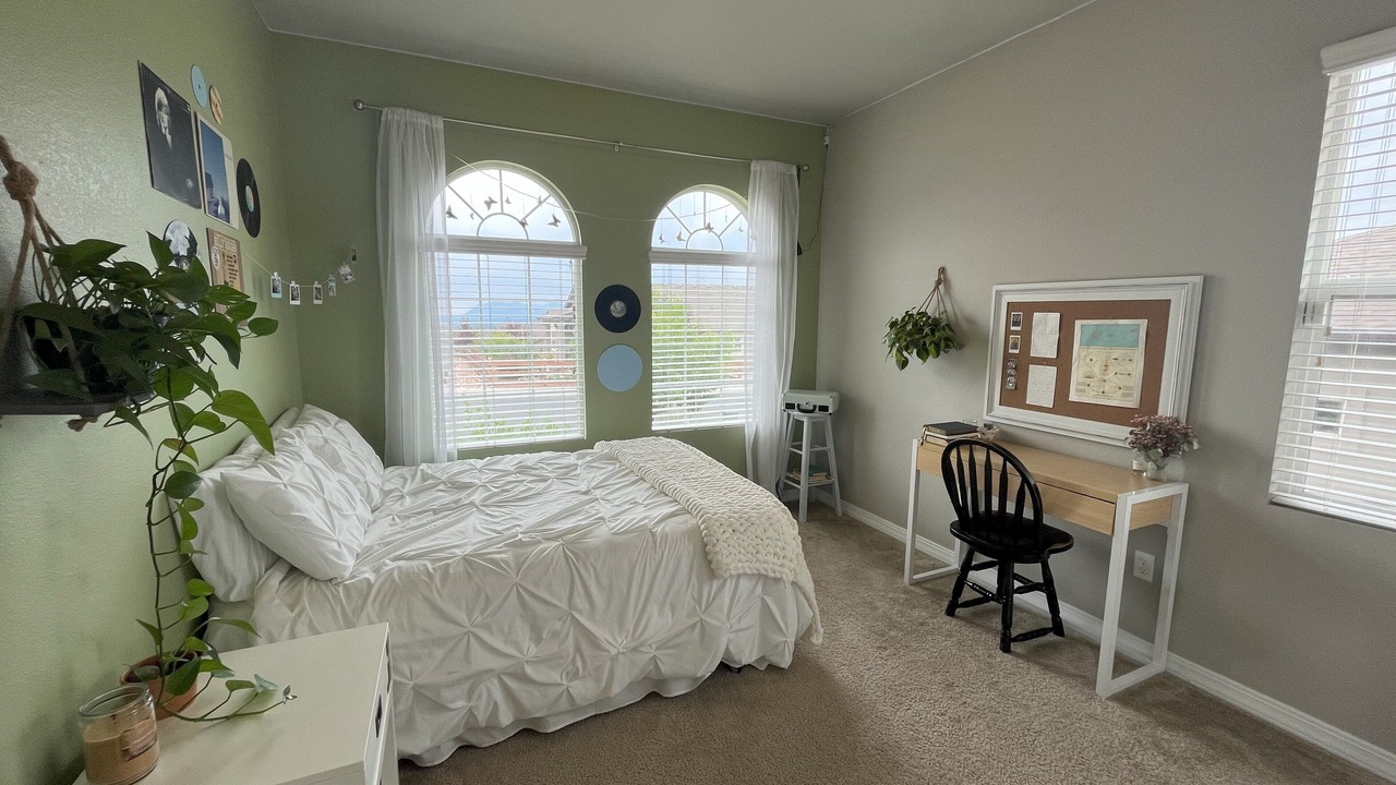 Photo of Bedroom in Monument
