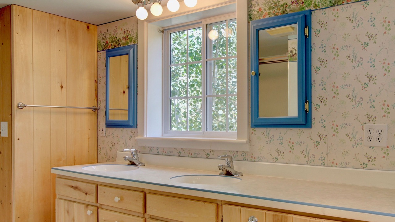 Photo of Bathroom in Salida