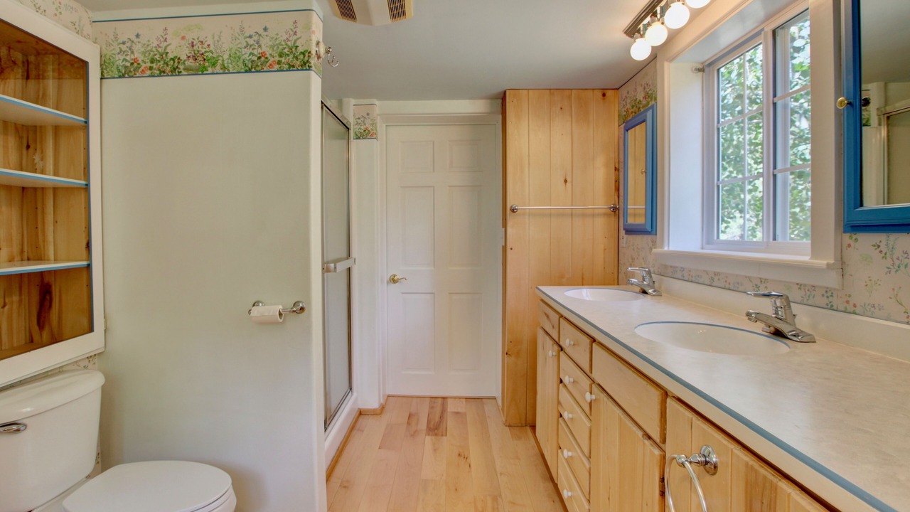 Photo of Bathroom in Salida