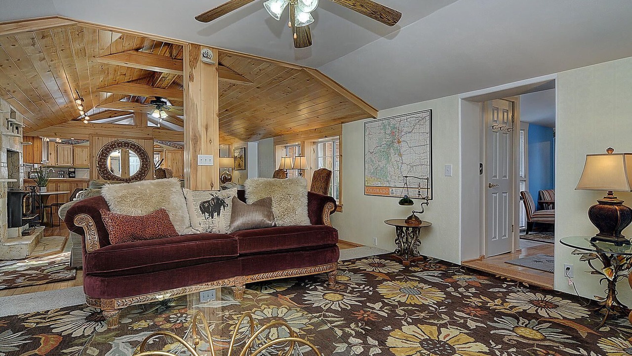 Photo of Bedroom in Salida